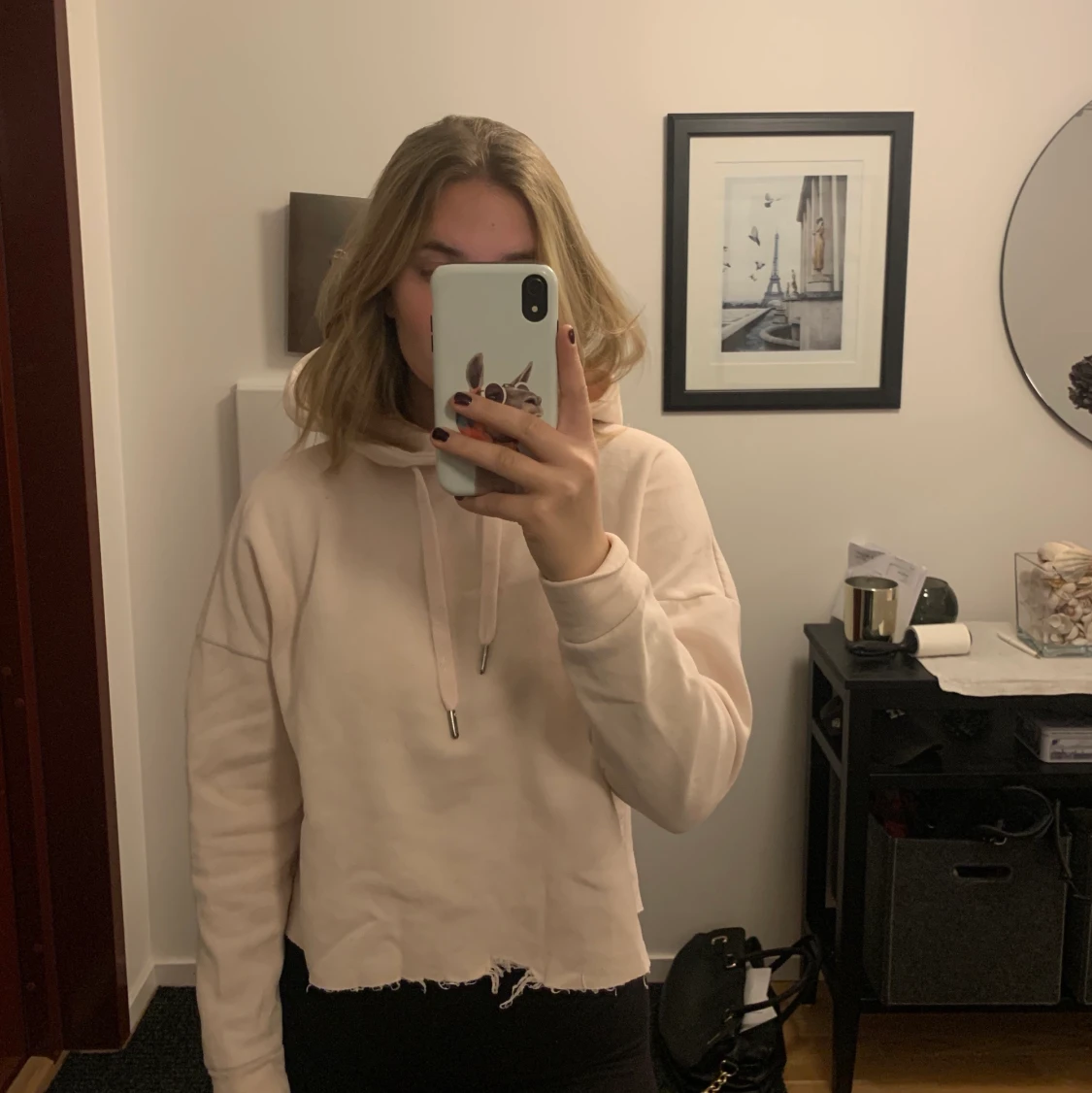 ljusrosa hoodie från SOC - 90