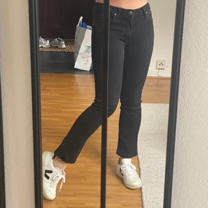 Lee low waist - Lite för små för mig, från lee. W26 L31