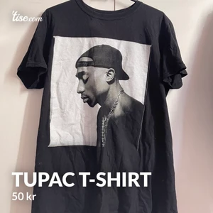 T-shirt storlek s  - Tupac T-shirt från pretty little thing, lite oversized🖤🤍