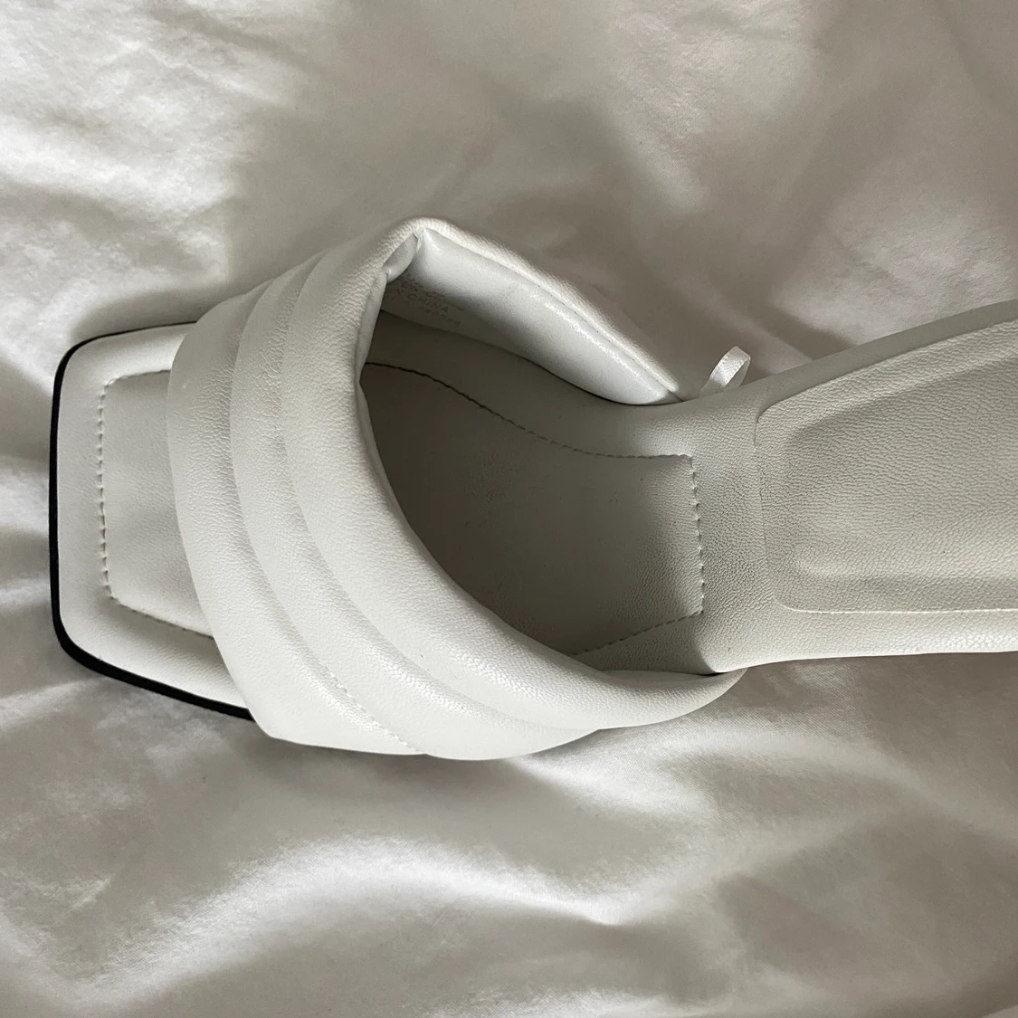 Vita klackar HM - 91