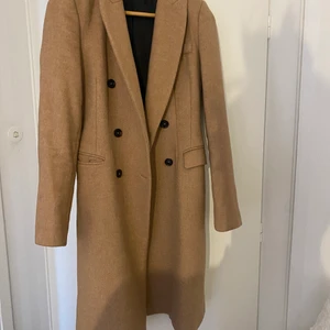 Zara kappa - Kappa från Zara i fint skick. 