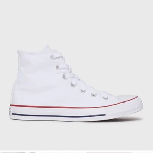 Vita converse  - Vita converse, jätte fina och passar till allt!