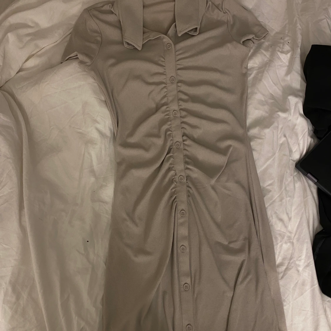 Grå/beige klänning