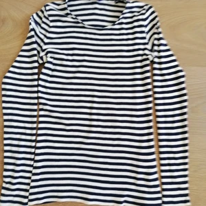 GANT striped shirt size XS - 100% cotton. 