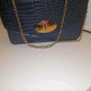 Bag - Ladies bag . .very adorable