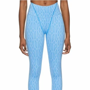 Adidas x IVY PARK.  - Adidas x Ivy park Blue Monogram Leggings. Limited Edition från beyonces kollektion. Aldrig använd prislapp finns kvar. 