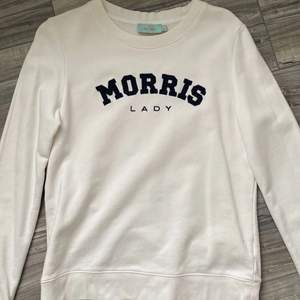 Säljer min vita Morris sweatshirt, jättebra skick! Hör av er vid intresse ❤️