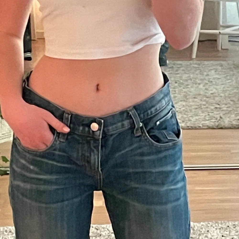 Jag är 155 men dom är för lite för långa på mig. Jeans & Byxor.