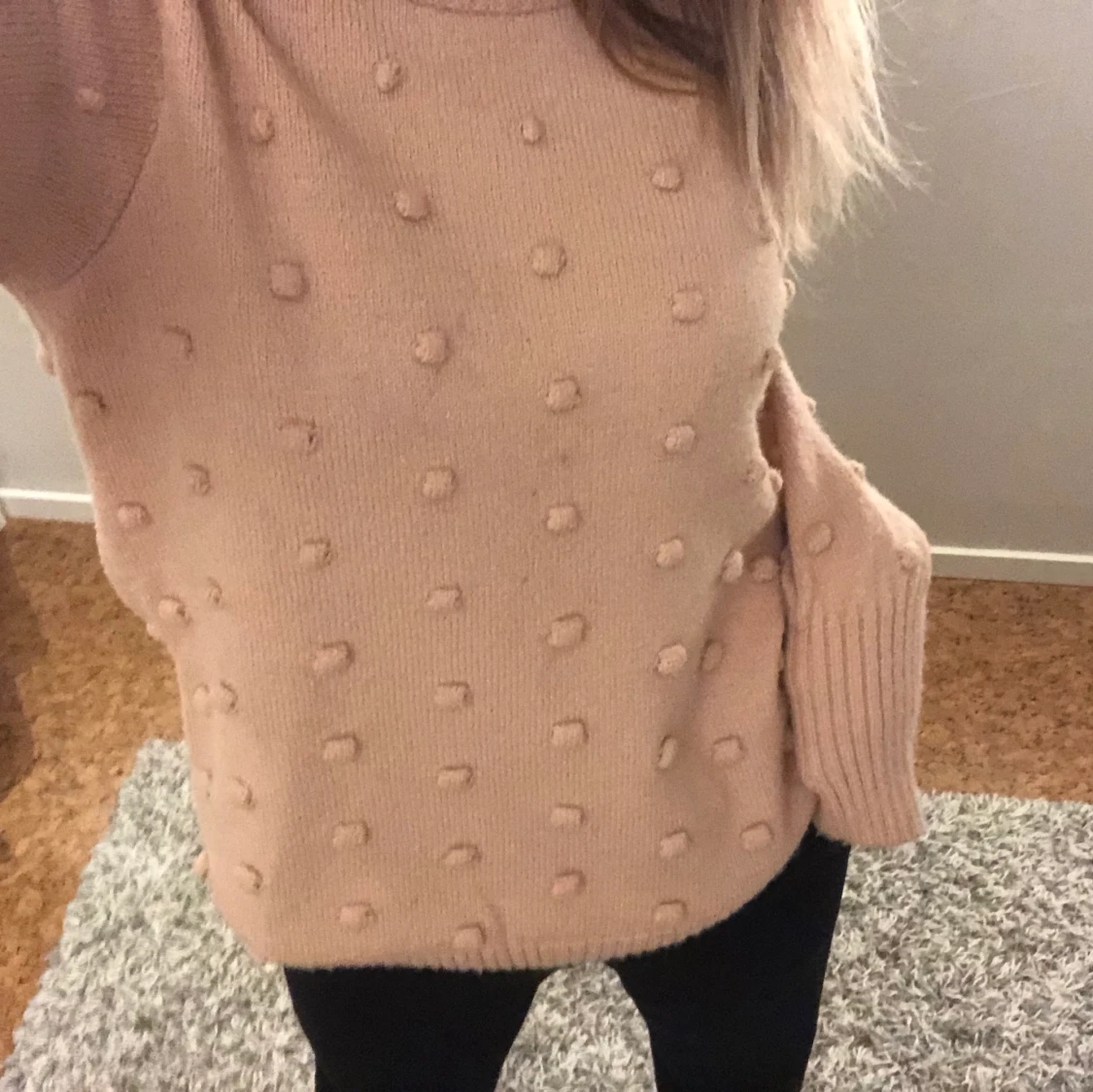 Stickad rosa tröja storlek XS - 90