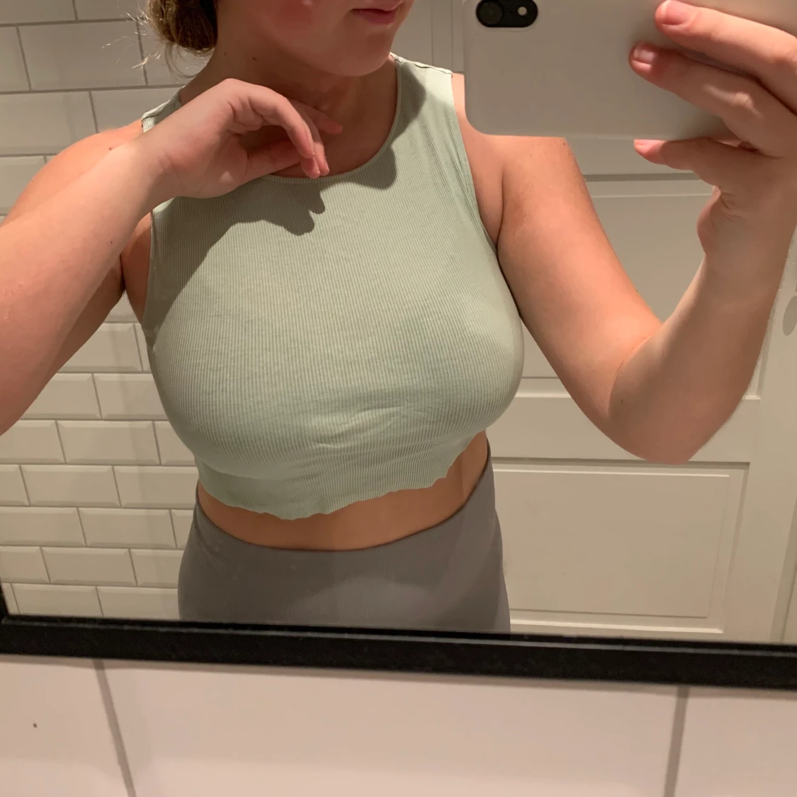 Grönt croppat Pull&Bear linne