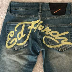Skit snygga ed Hardy jeans. Skick 9/10 