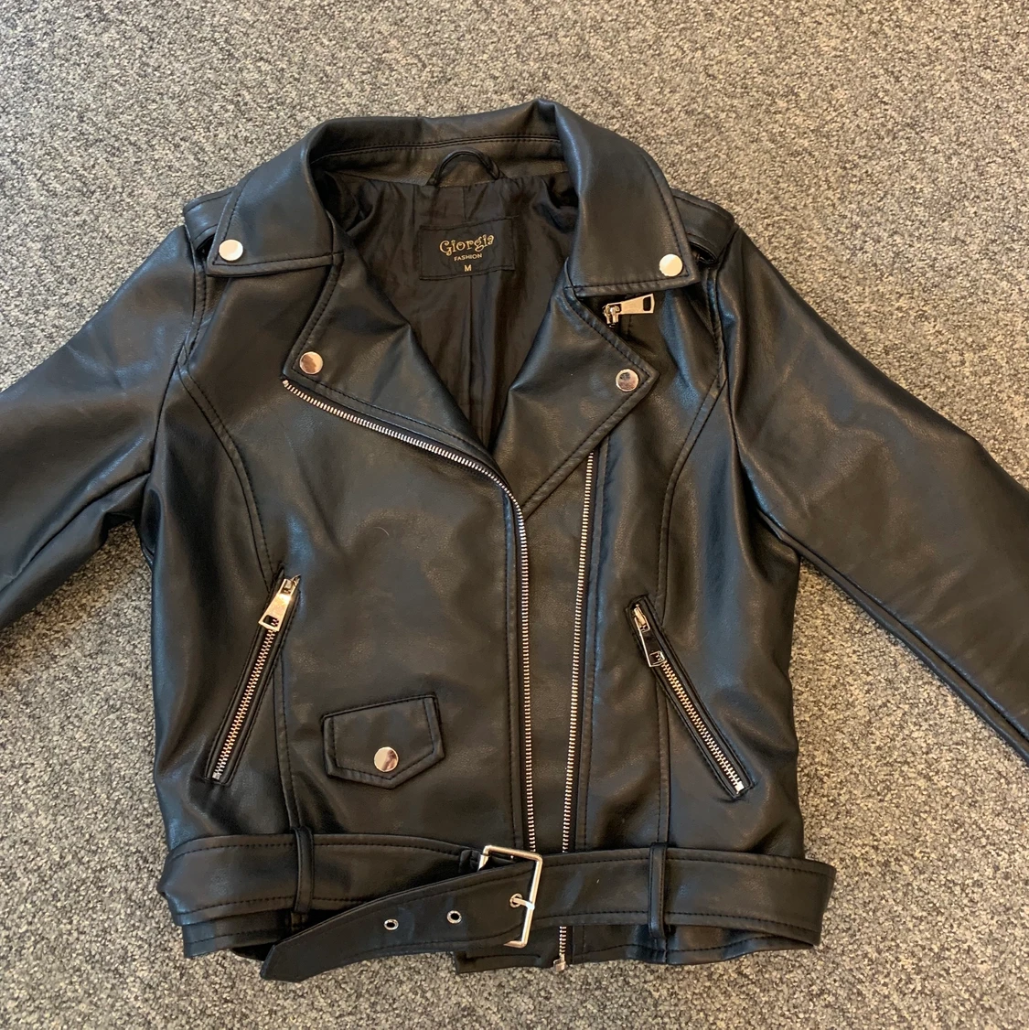 Svart skinnjacka - 90