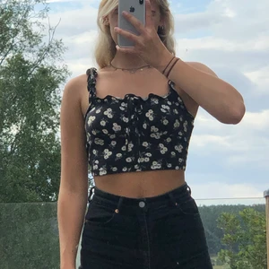 Super söt topp  - Super fin topp som tyvärr inte kommer till användning.