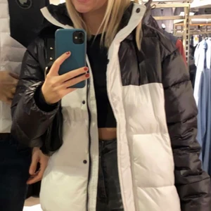 Vinterjacka  - Från nakd , s.34 i bra skick! 280 inklusive frakt 