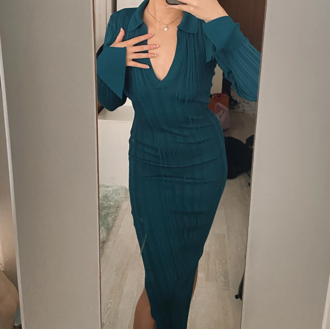 Blågrön klänning - 91