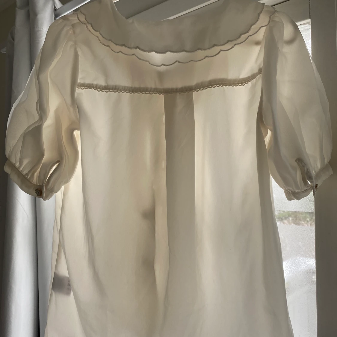 Äkta Liz Lisa Kawaii gräddvit blus - 90