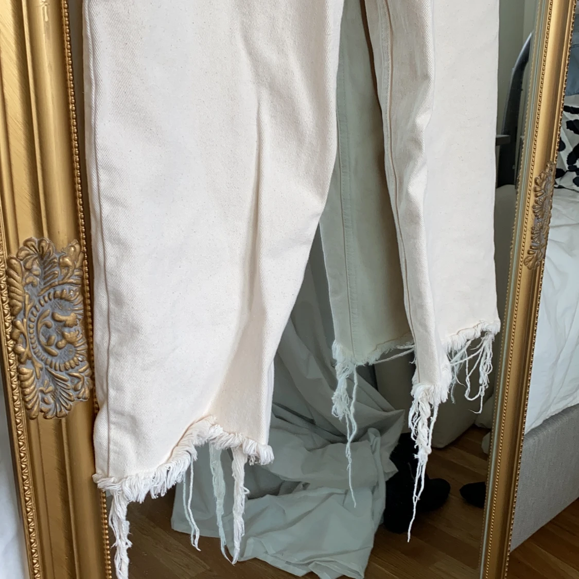 Beige jeans 🌞  - 91