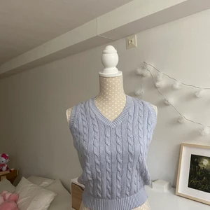 Väst - Söt blå väst 💙