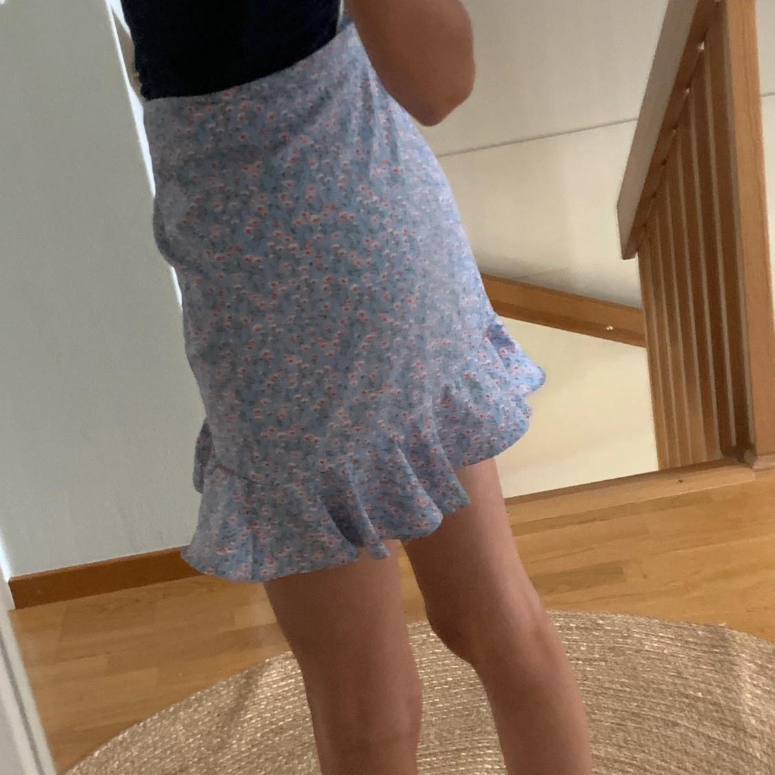 Jätte fin och somrig kjol i st xs/s - 90