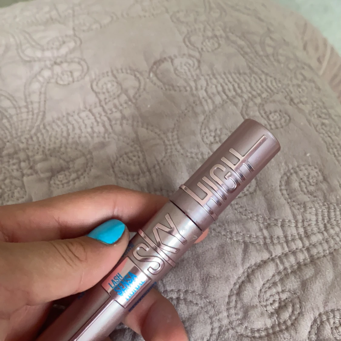 Sky high mascara  - 90