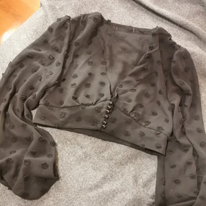 Svart topp  - Svart topp i storlek xs/s 70 kr plus frakt