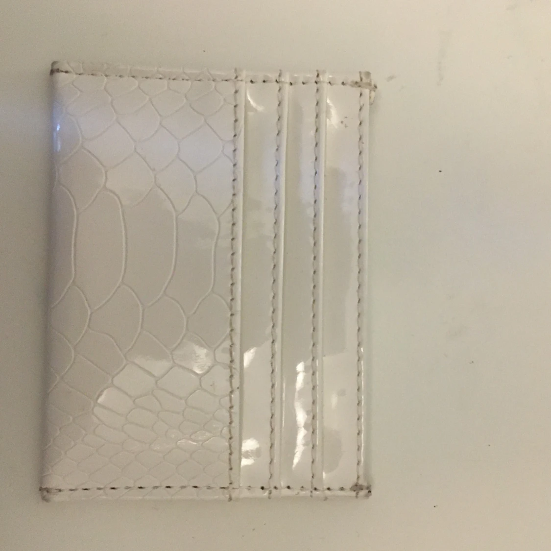 Plånbok 🤍🤍 - 91