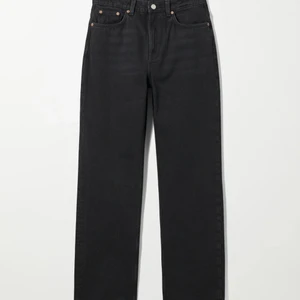 Weekday jeans - Weekday jeans i modellen Voyage, storlek 27/32 🥰