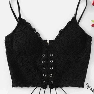 Cool corset top  - Säljer bara för att min stil har ändrats ett snäpp :) Såååå fin verkligen:D 