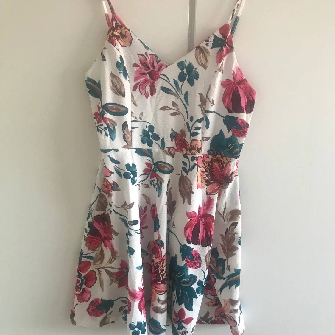 2 klänningar 1 kjol - 90