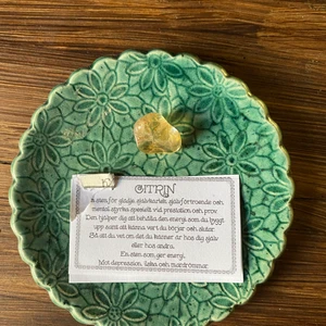 Kristaller  - Kristall citrin äkta såklart frakt 15kr 