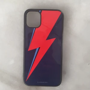 Mobilskal  - Bra skick!