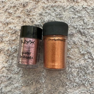 Ögonskugga - Ögonskugga som är endast testade genom att hällt ut pigment. Köparen står för frakten