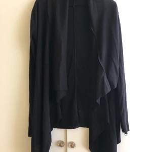 Kofta  - Svart kofta