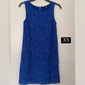 Klänning  - Super snygg sommar klänning i blå 