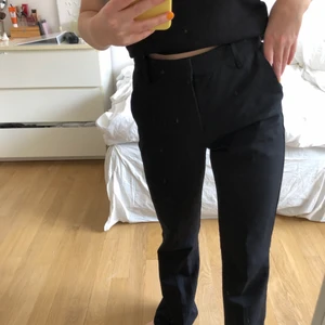 Kostymbyxor  - Fina svarta kostymbyxor som inte kommit till användning 