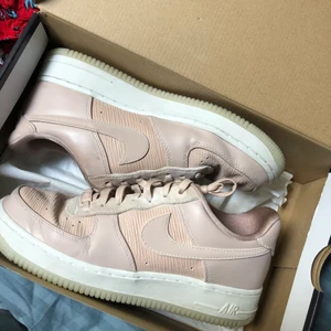 ljus rosa air force - nike airforce 