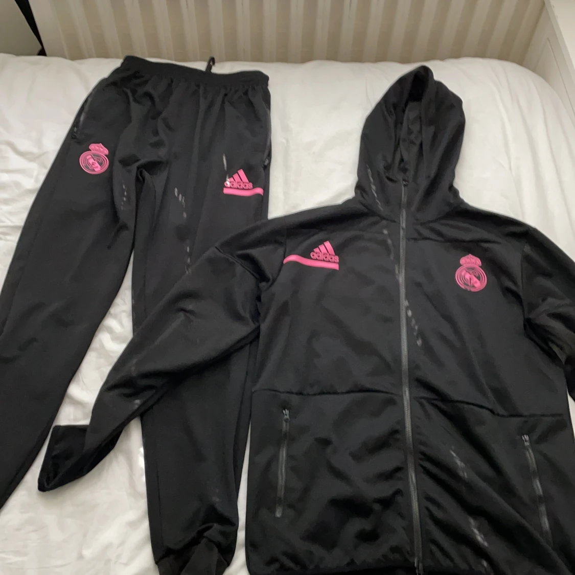 Real Madrid, adidas dress