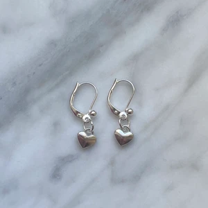 Hjärt Örhängen!  - Super snygga hjärt örhängen! 💕