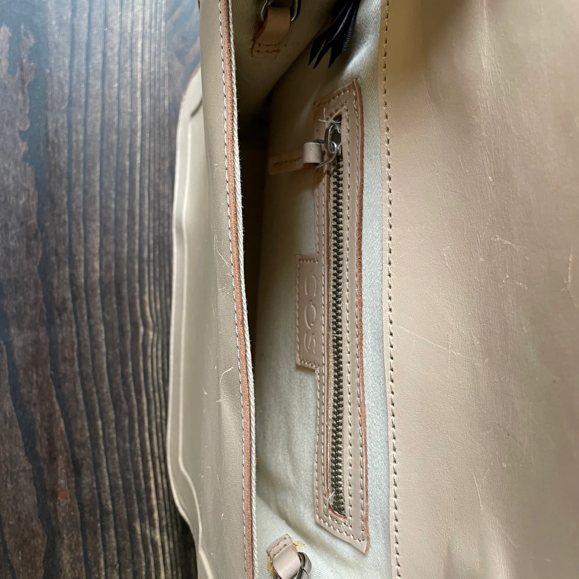 läderväska COS - 91