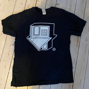 The neighborhood tröja  - Unik officiell merch köpt av the neighbourhood! Passar mig som S och som M