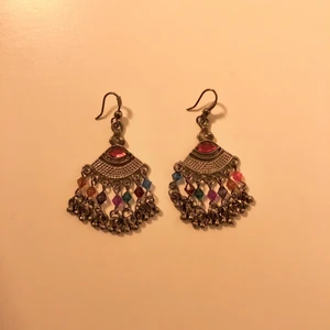 Vintage örhängen - Jättesnygga vintage örhängen!! Frakt tillkommer på 14kr😊