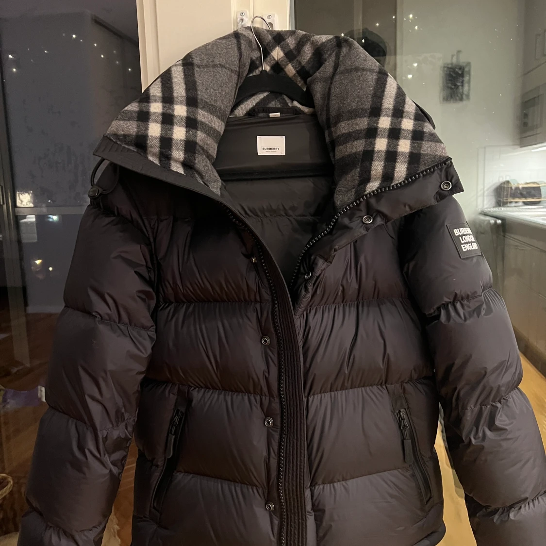 Burberry jacka  - 90