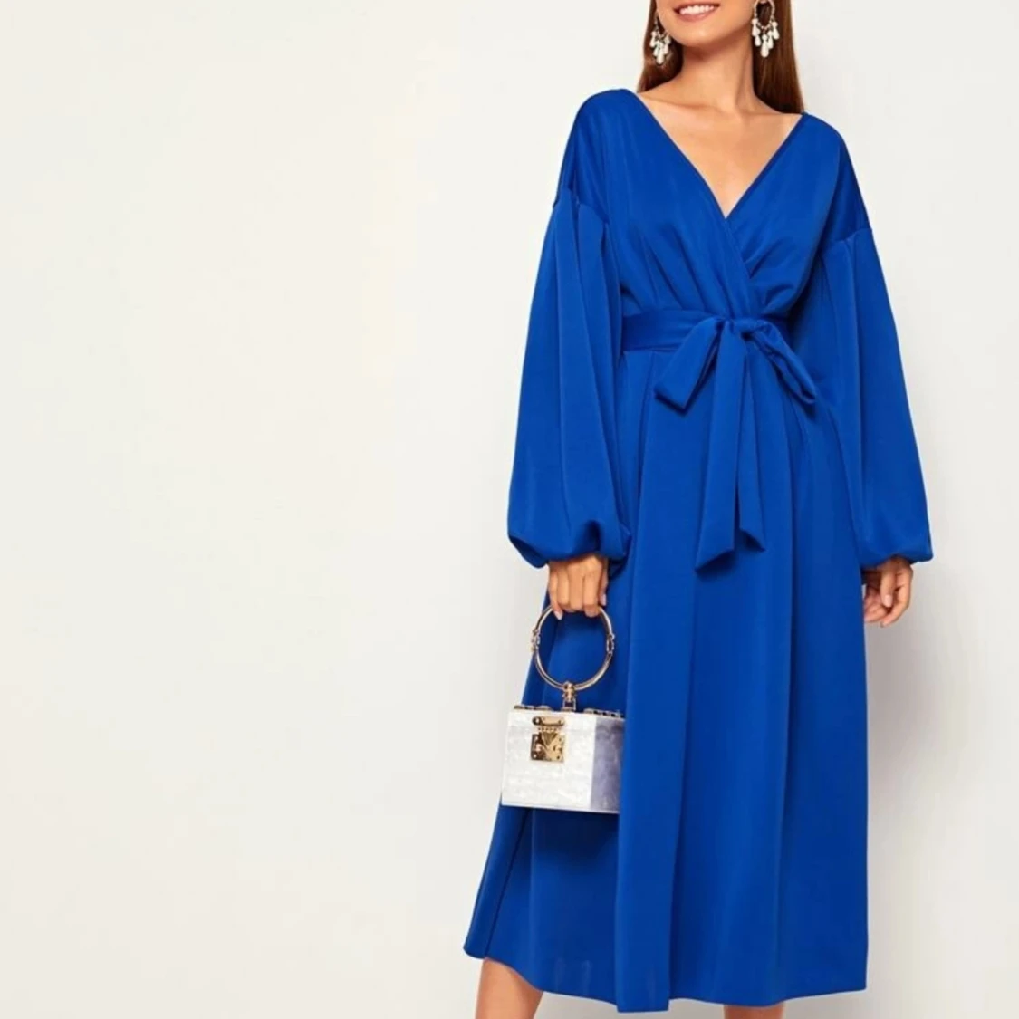 Blå elegant klänning  - 90