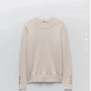 Zara tröja - Jätte fin helt oanvänd tröja ifrån zara! Storlek M men passar nog både S och L💓köptes för 299