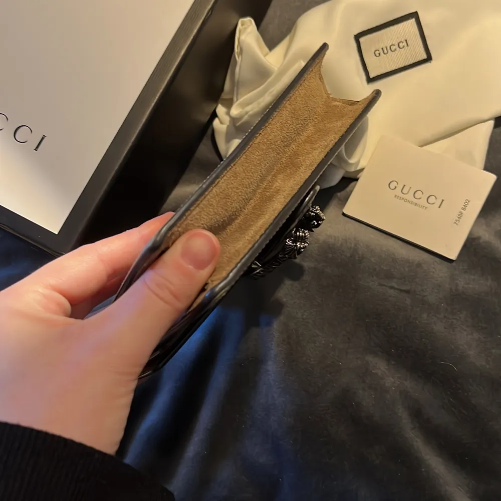 Gucci Dionysus mini as new. Bought in Florence for Christmas but I really didn’t use it that much, perfect conditions. Comes with box and certificate. New price 790€ like 8384 kronos. I sell for 6500. . Väskor.