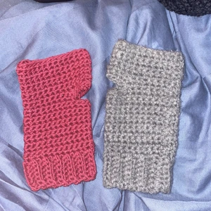 VIRKADE HANDSKAR  - virkade handskar!! Kan virka i vilken färg som helst👍🏽