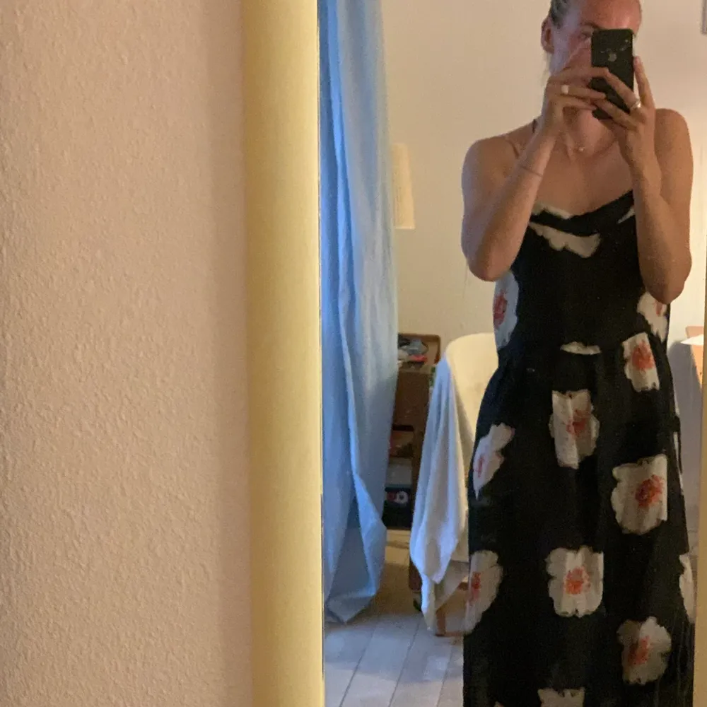 Beautiful Isabel Marant dress, unfortunately but too big. Perfect condition . Klänningar.