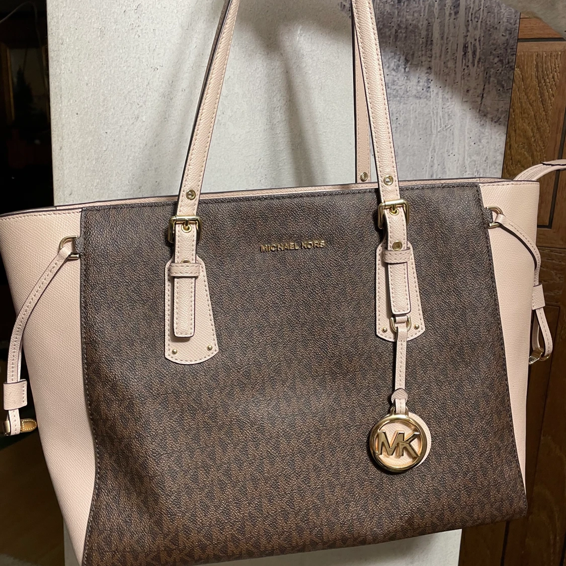 Äkta Michael Kors väska 