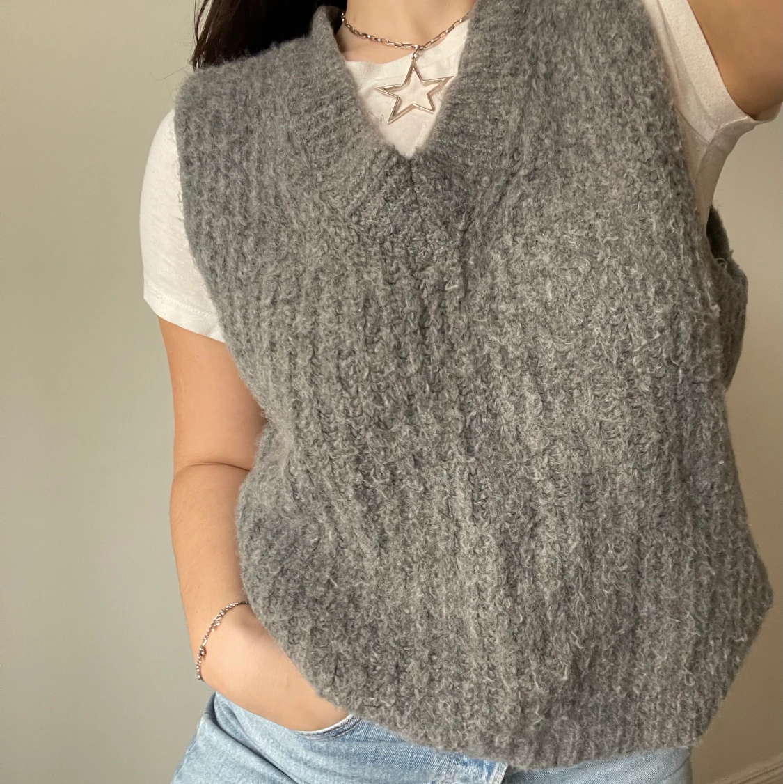 Stickad väst - Design by Si  - 90