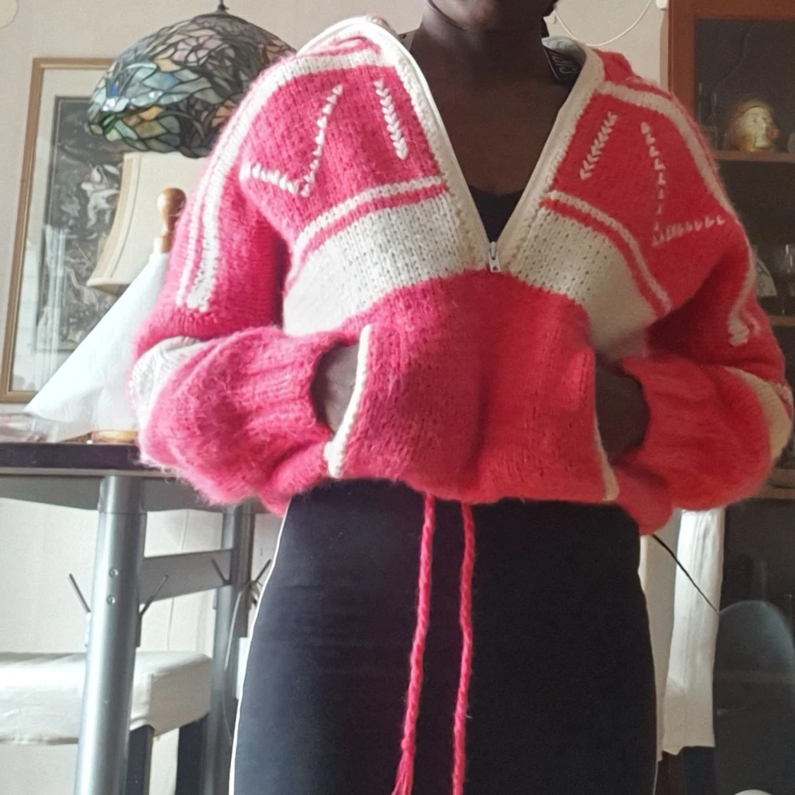 Stickad handjort orange  tröja 